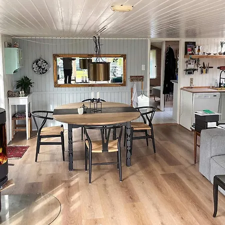 5 Person In Havndal